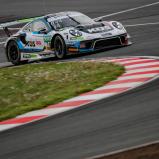 #74 / Küs Team Bernhard / Porsche 911 GT3 R / Jannes Fittje / Dylan Pereira